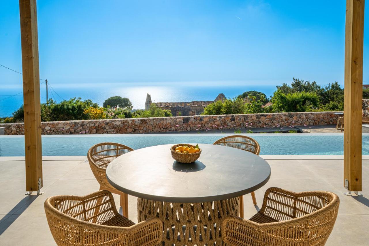 Summer Breeze Villa Tzamarelata Екстер'єр фото