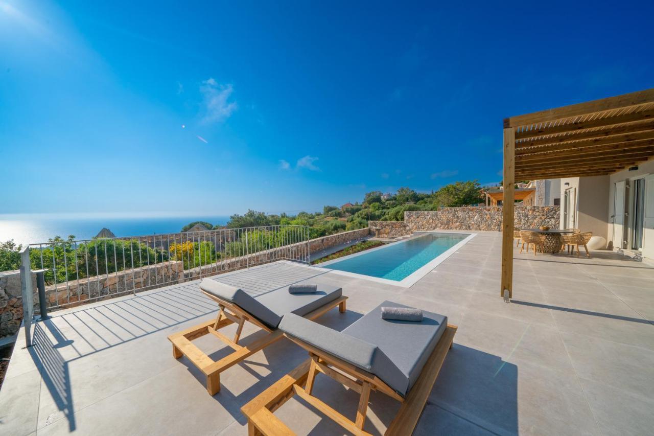 Summer Breeze Villa Tzamarelata Екстер'єр фото