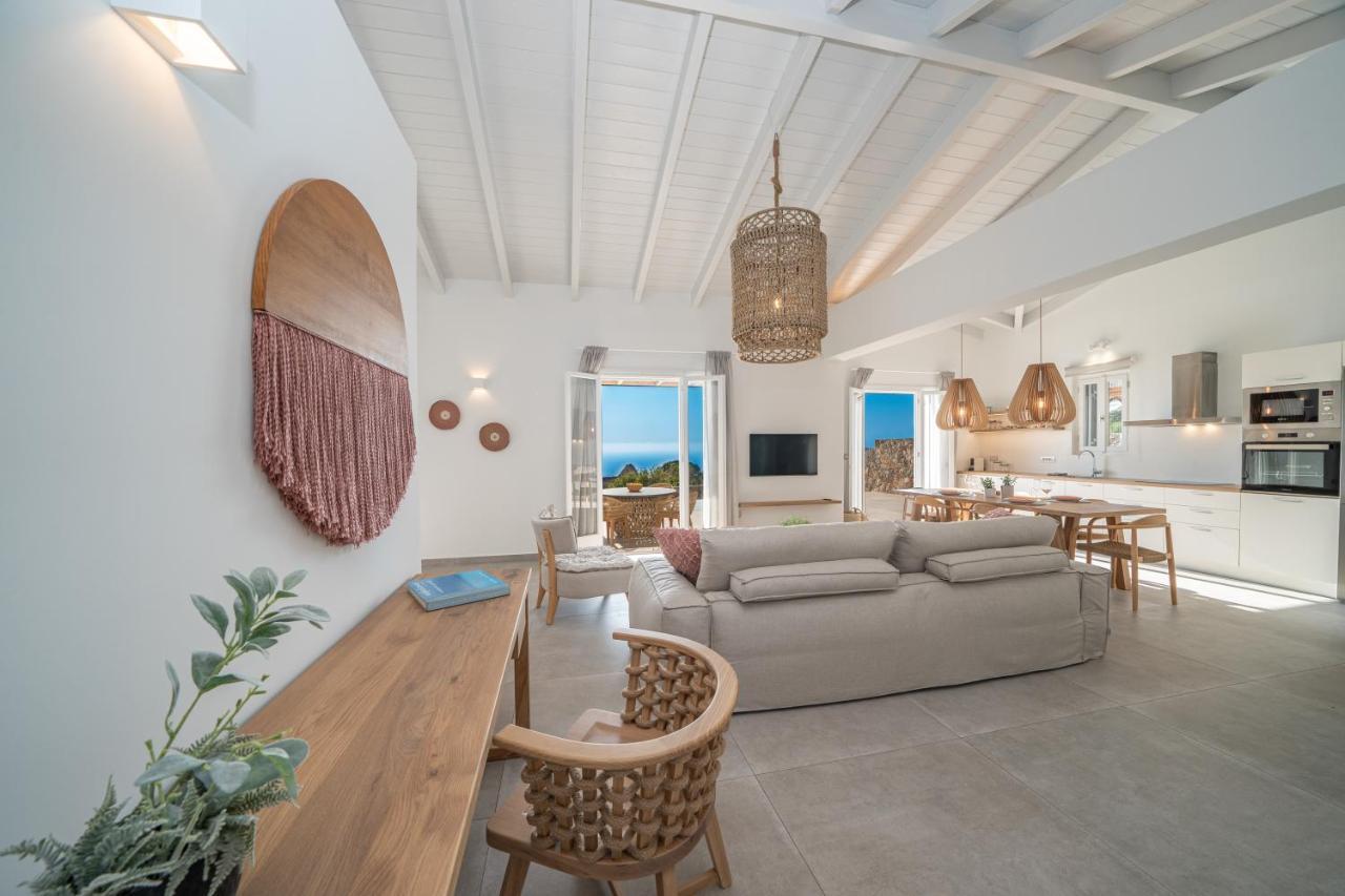 Summer Breeze Villa Tzamarelata Екстер'єр фото