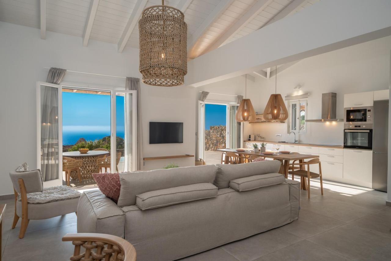 Summer Breeze Villa Tzamarelata Екстер'єр фото