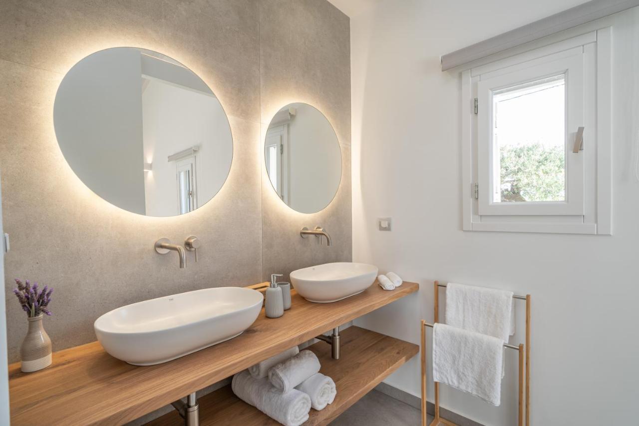 Summer Breeze Villa Tzamarelata Екстер'єр фото