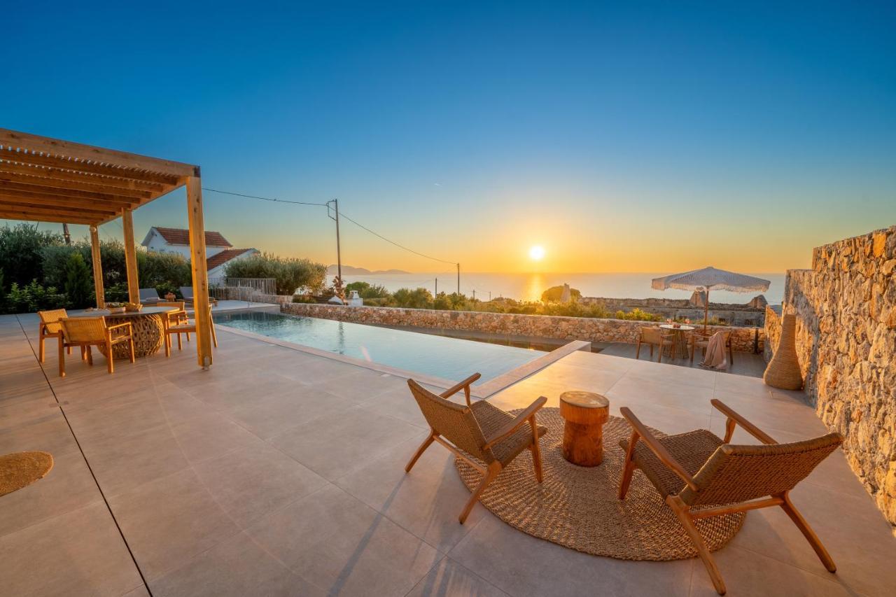 Summer Breeze Villa Tzamarelata Екстер'єр фото
