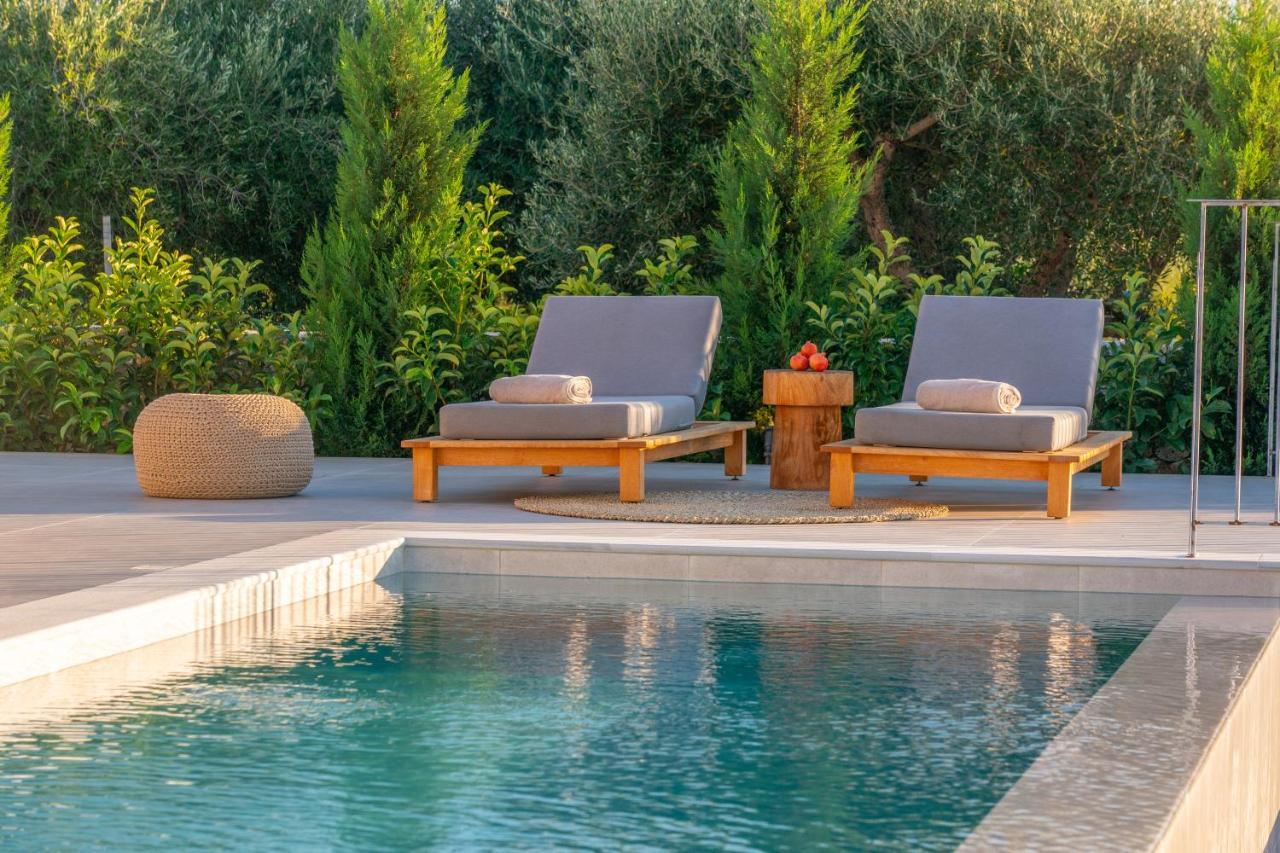 Summer Breeze Villa Tzamarelata Екстер'єр фото