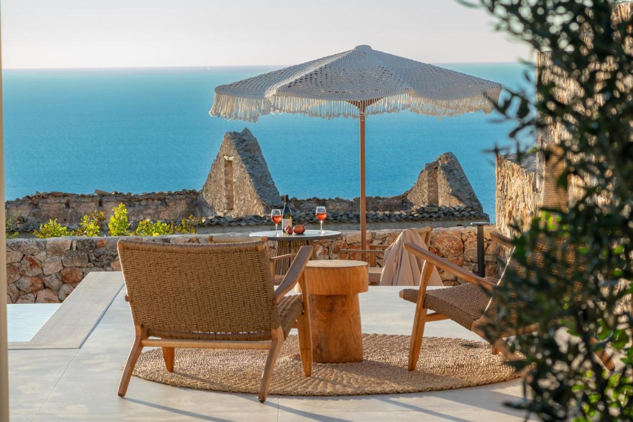 Summer Breeze Villa Tzamarelata Екстер'єр фото