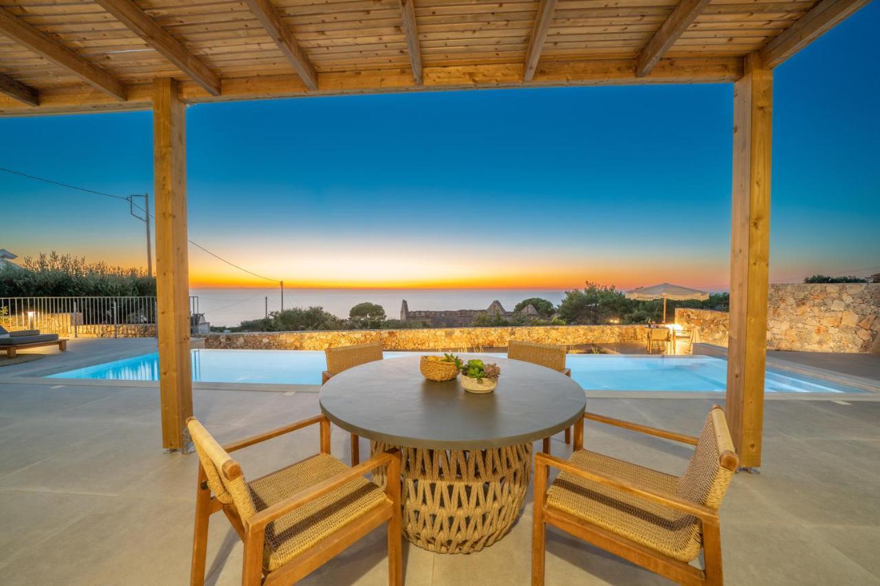 Summer Breeze Villa Tzamarelata Екстер'єр фото